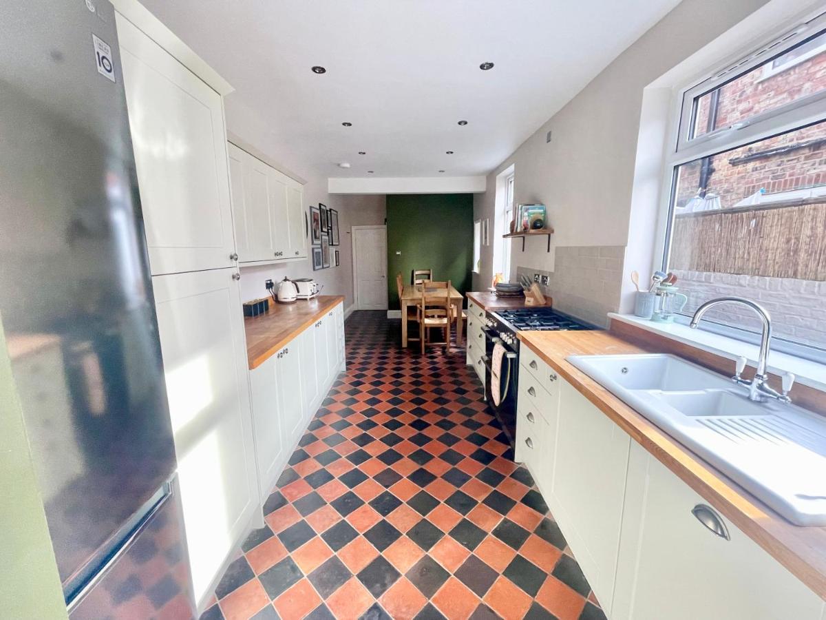 Villa Woodvale à York Extérieur photo